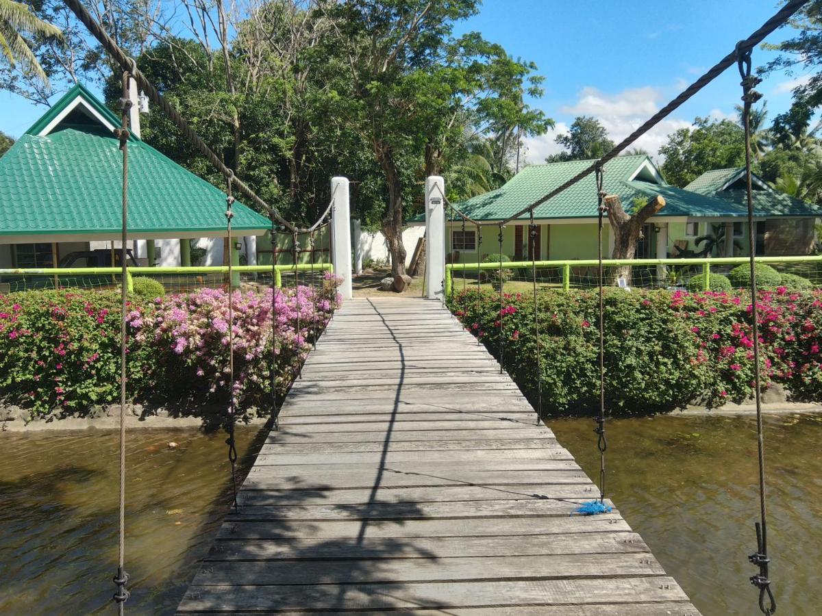 Greenland Residence House Zamboanguita  Exterior photo